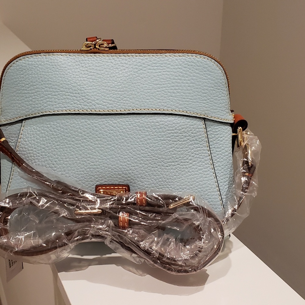 Nwt Dooney & Bourke Cameron Crossbody - Picture 8 of 8